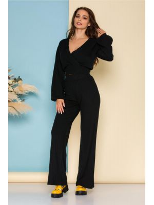 Compleu casual negru din tricot raiat cu bluza scurta si pantaloni evazati poza 0