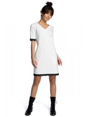 Rochie alba, trendy, cu bordura din dantela poza 0