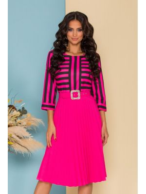 Rochie Alina fucsia cu fusta plisata si dungi la bust poza 0