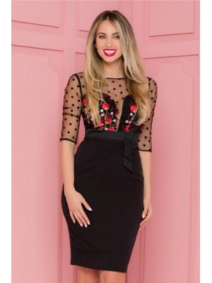 frs270189_negru_rochie-mbg-neagra-cu-broderie-florala-rosie-la-bust.jpg